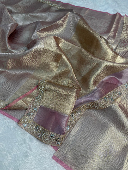 Aarohi – The Graceful Pink Banarasi Saree