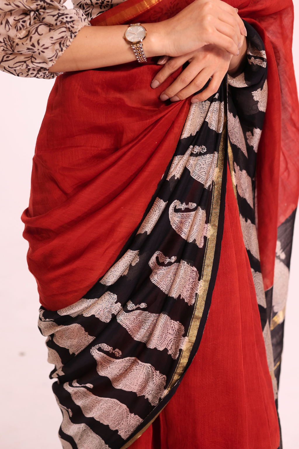 Piku – Earthy Red Chanderi Saree with Paisley Block Prints