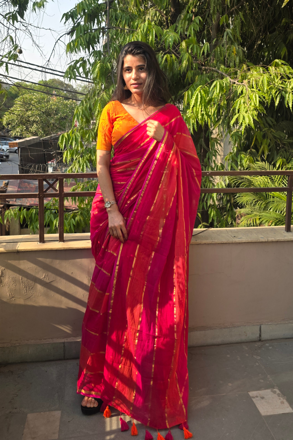 Rangeen Rashmi - Sunset Pink & Orange Mul Cotton Saree