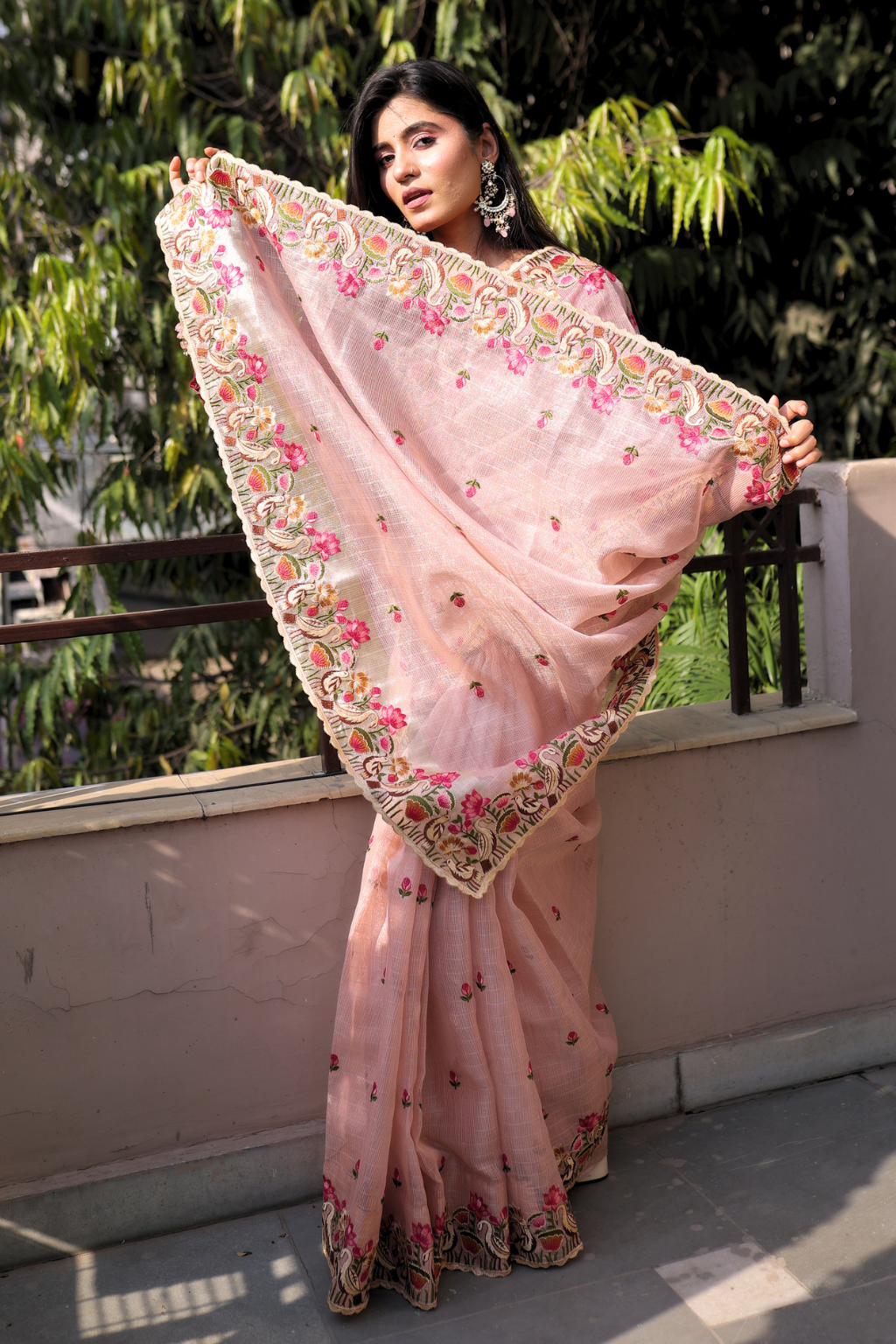 Hansini - Zari Kota Tissue Saree with Thread Emroidery Work