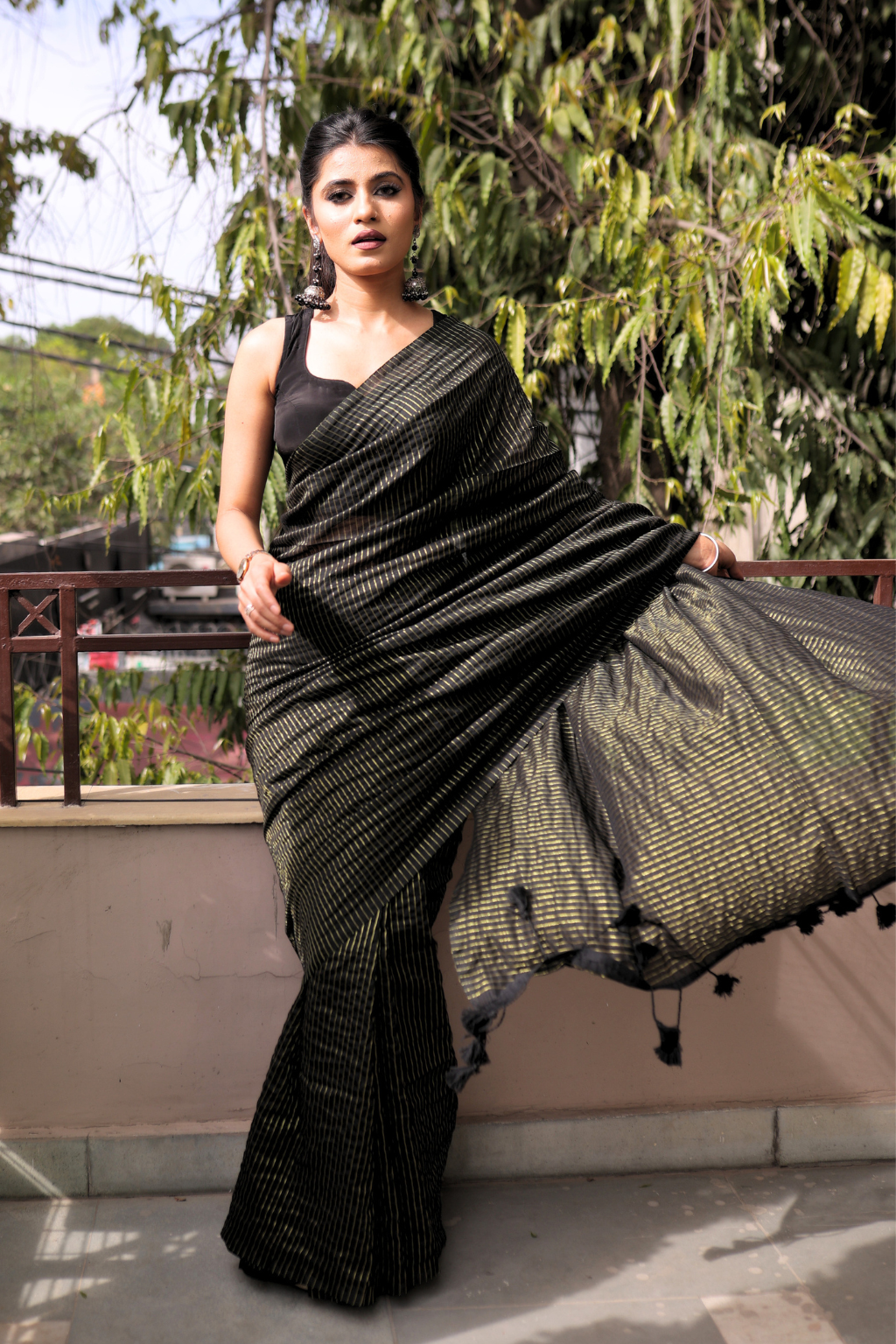 Kaala Sona - Midnight Cotton Saree with All-Over Gold Zari Work