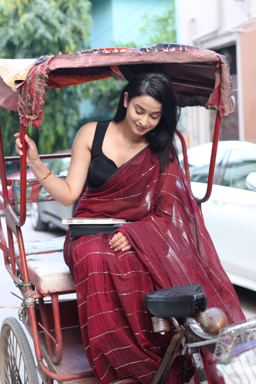 Ruhani – Maroon Mul Cotton Saree with Golden Stripes