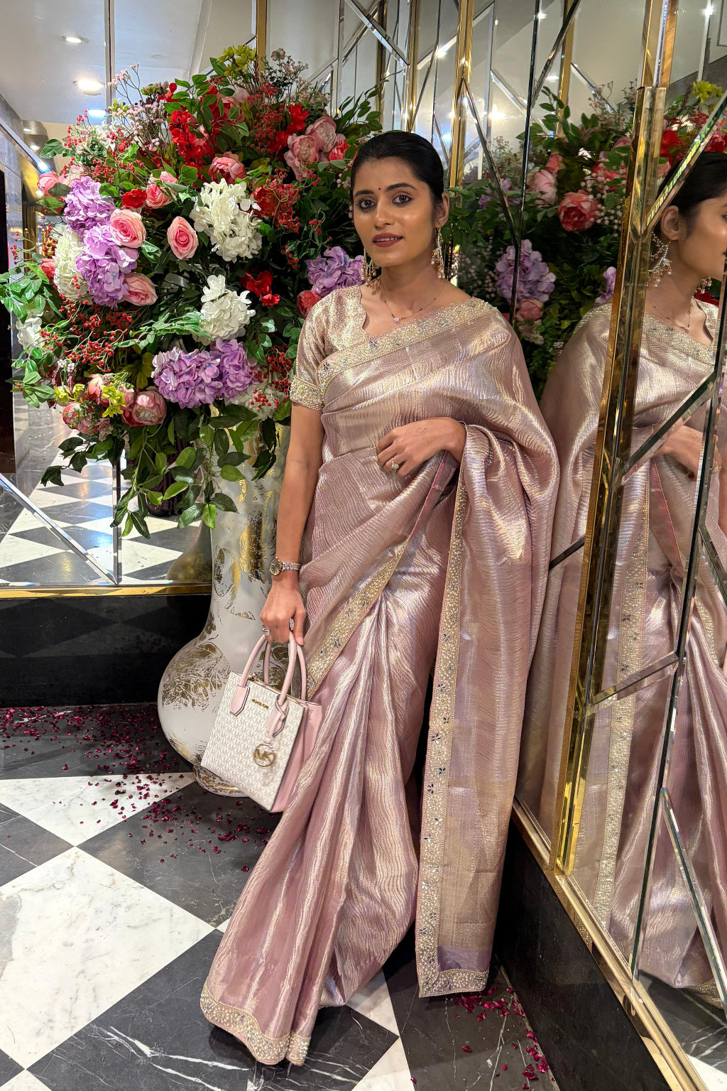 Aarohi – The Graceful Pink Banarasi Saree