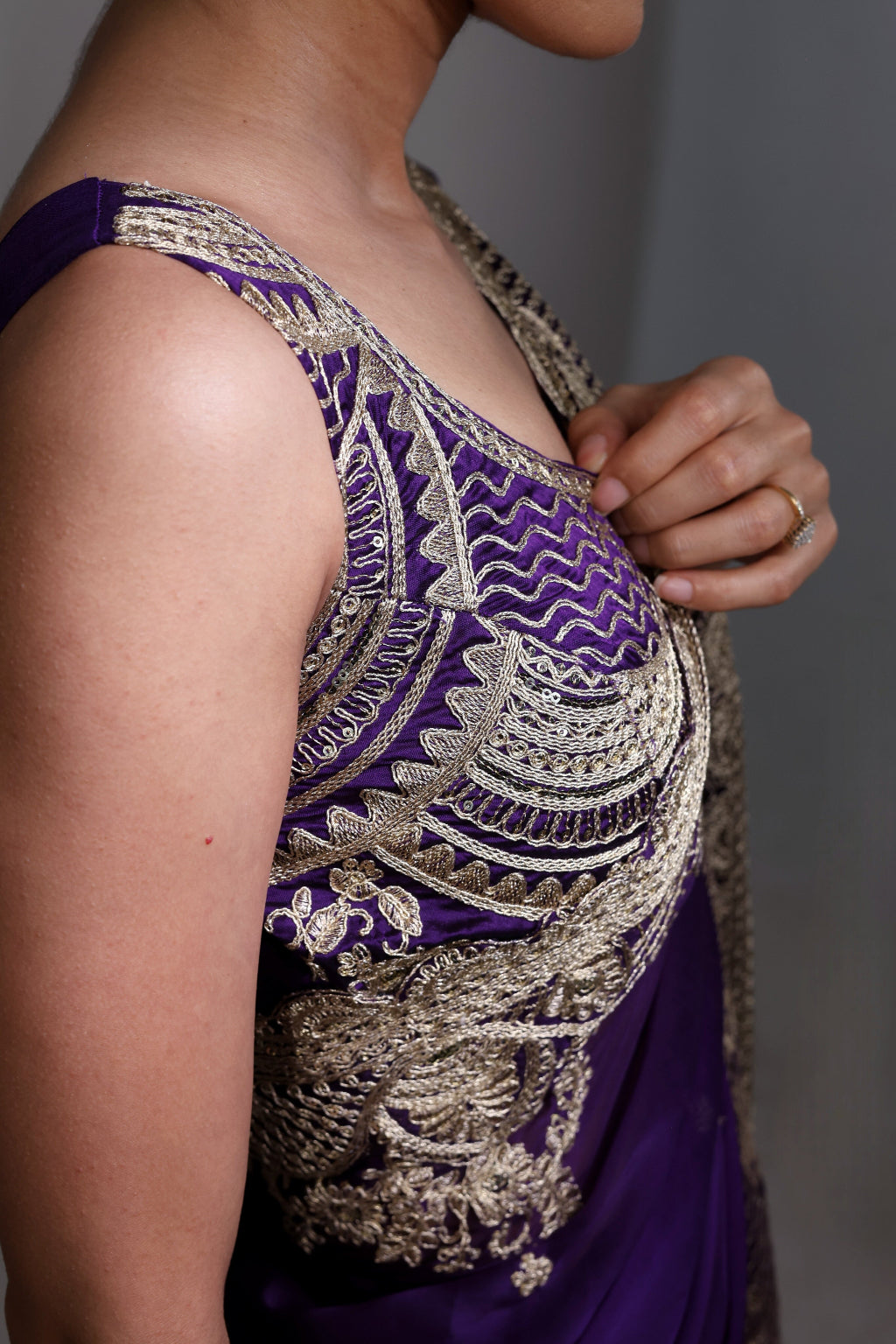 Madhuri – Heavy Soft Rangoli Silk Saree With Sequence Pallu Work