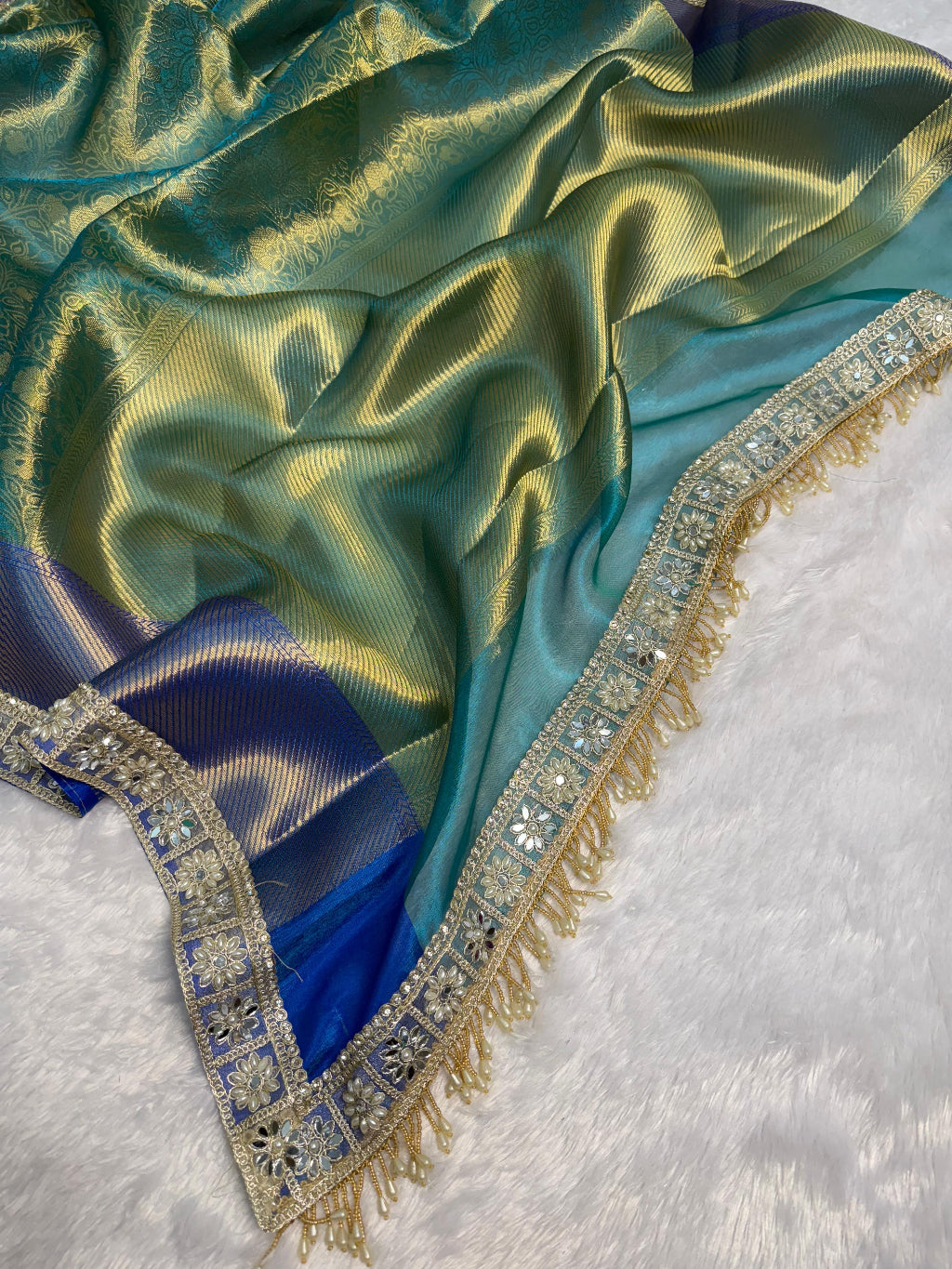 Morni – Banarsi Drape of Grace and Glory